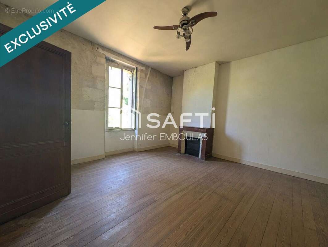 Photo 3 - Maison à SAINT-MORILLON