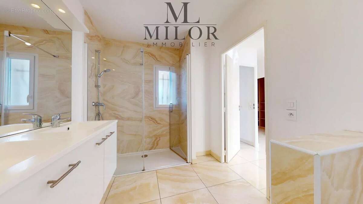 Appartement à CAGNES-SUR-MER