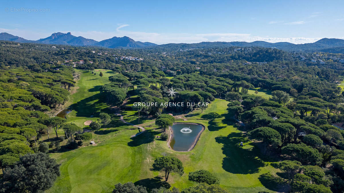 Maison à SAINT-RAPHAEL