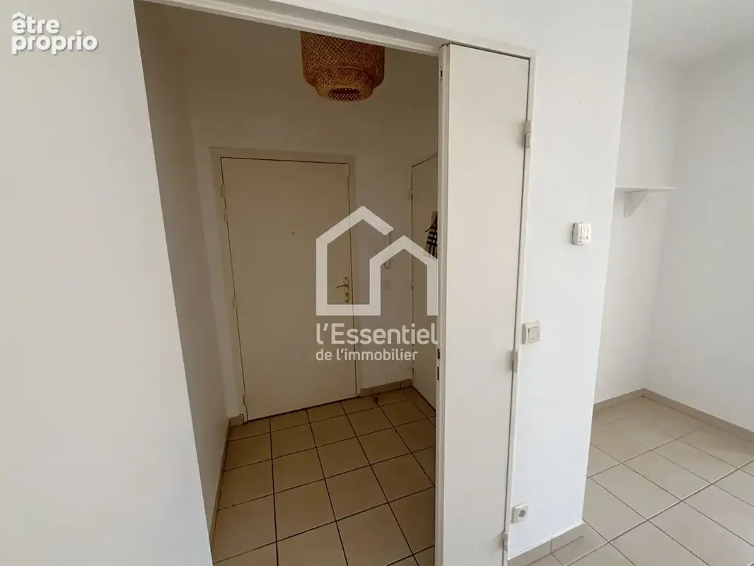 Appartement Verneuil-sur-seine 3 pièce(s) 64 m2 Rez de Jardin 204m² - photo 11