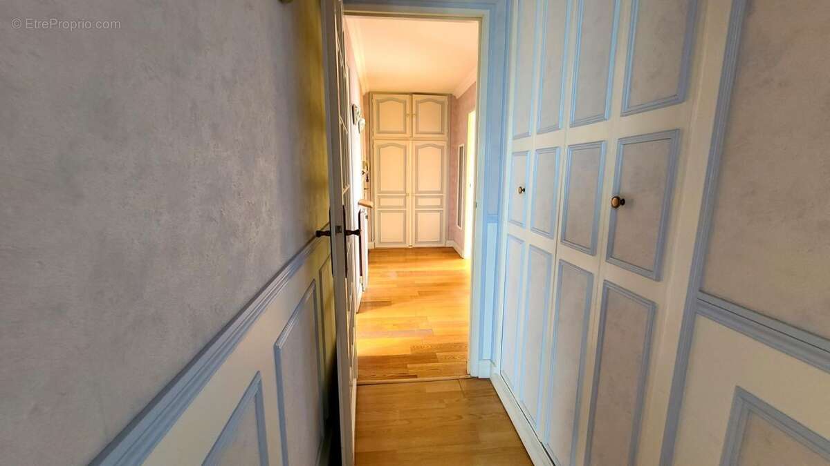 Chartres - grand t3 - 82 m² avec double sejour - garage - photo 5