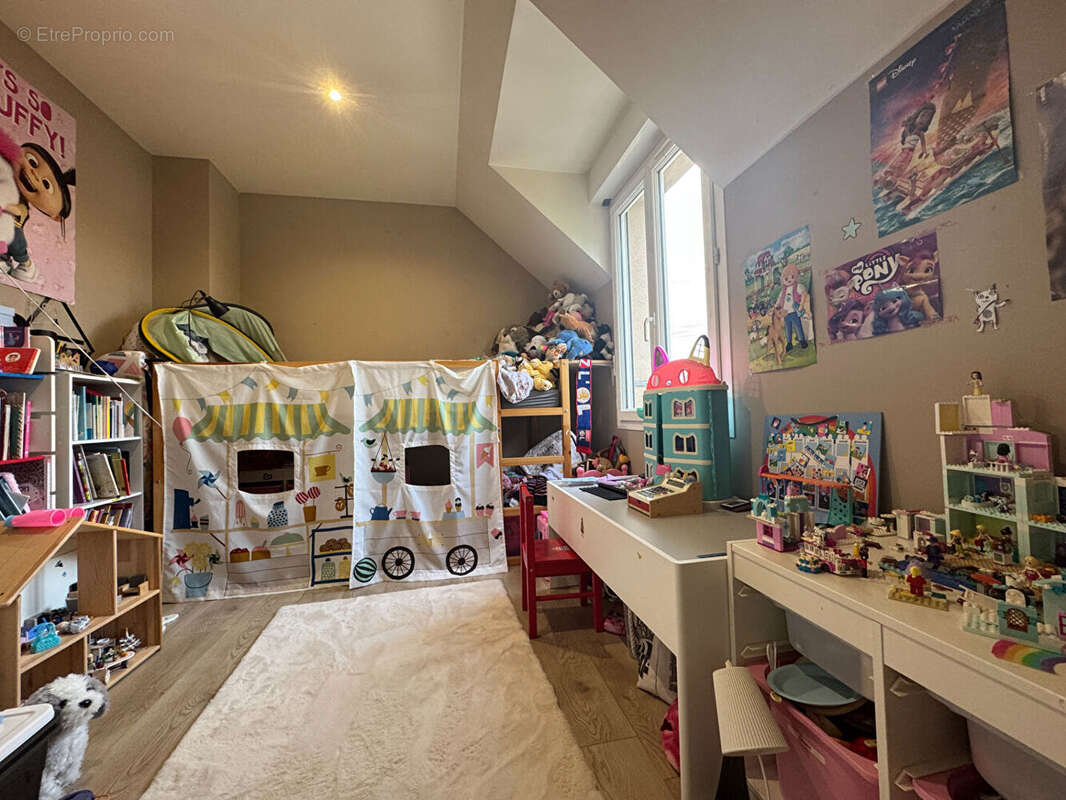 Maison à MONTFORT-L&#039;AMAURY