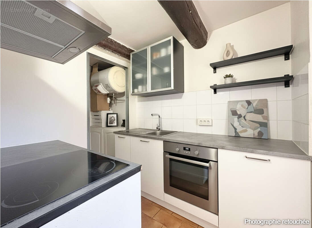 Appartement à MARSEILLE-5E