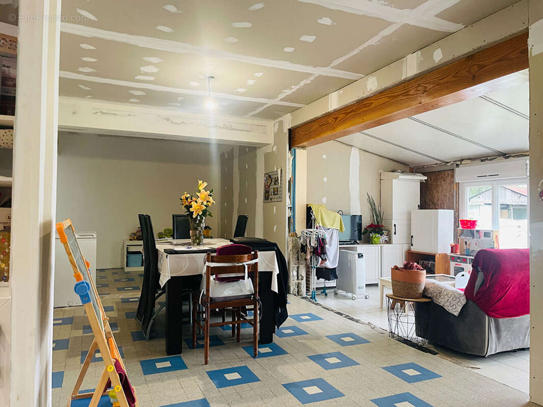 Maison à NOTRE-DAME-DE-RIEZ