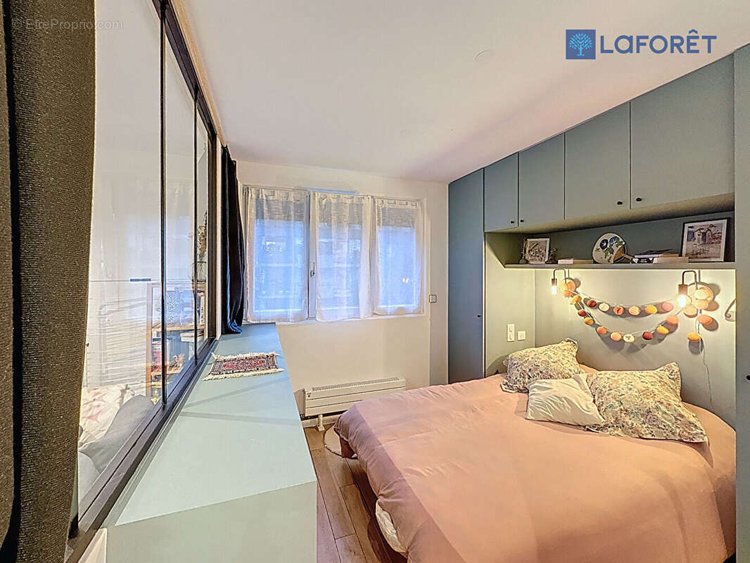 Appartement à SURESNES