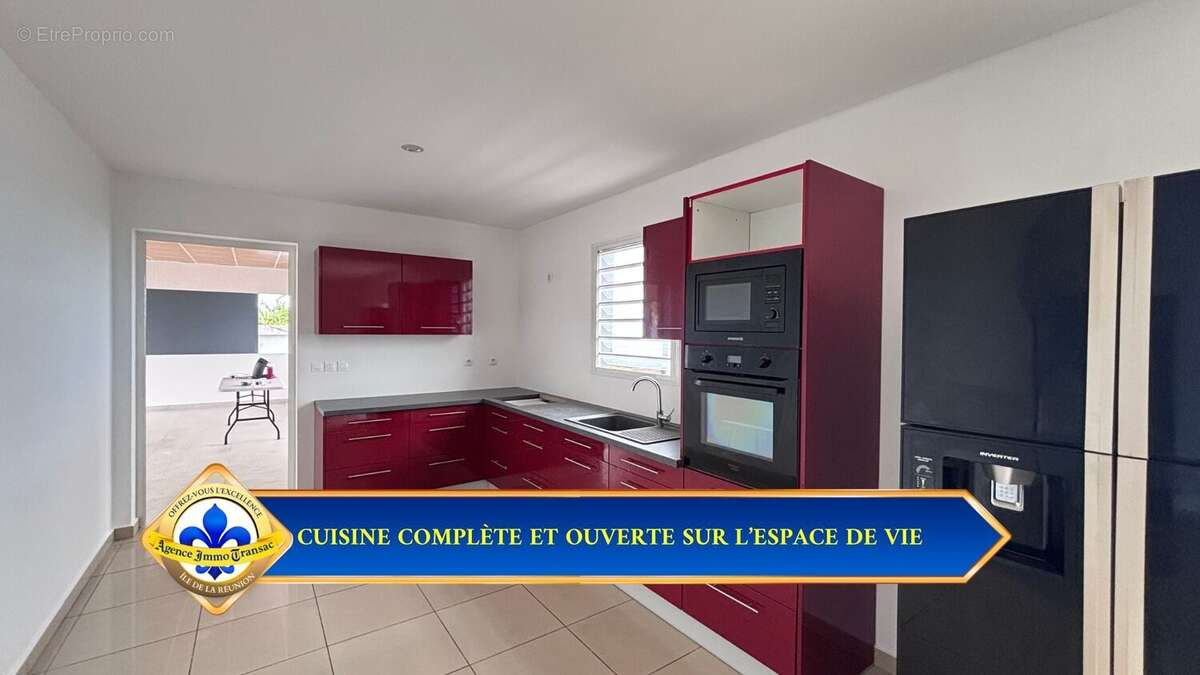 Maison 100 m² à Le Tampon  - photo 6