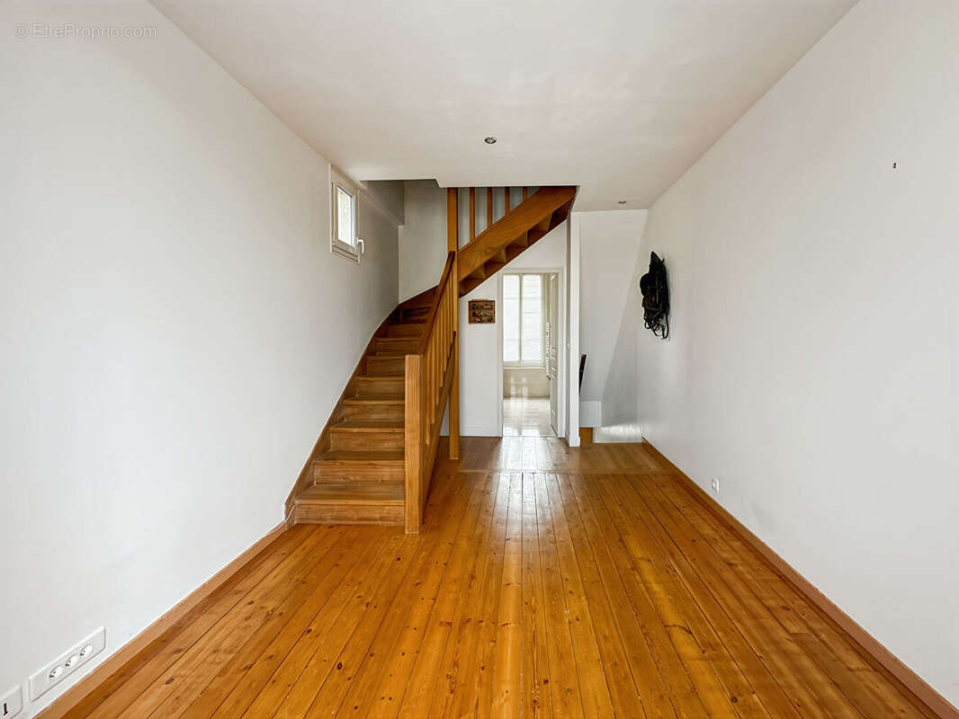 Maison à MANTES-LA-JOLIE