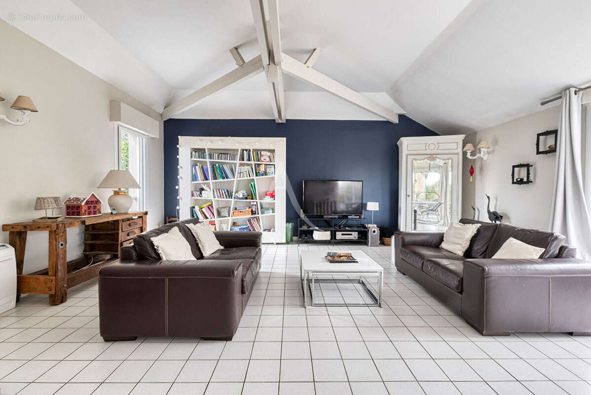 Maison à JUIGNE-SUR-LOIRE