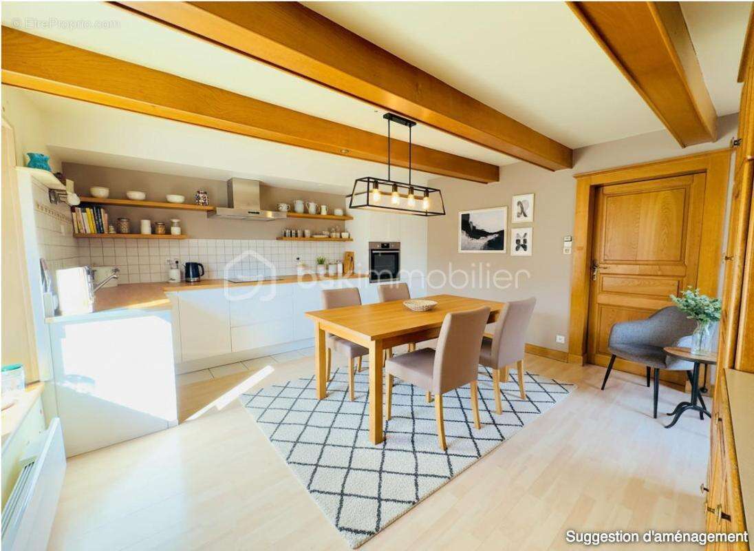 Maison à THORENS-GLIERES