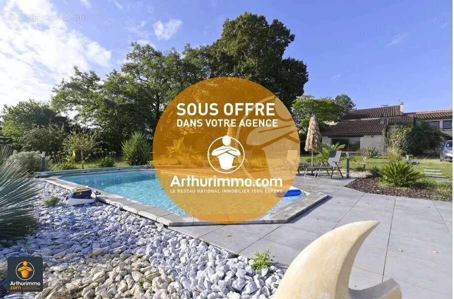 Maison à LA ROCHENARD