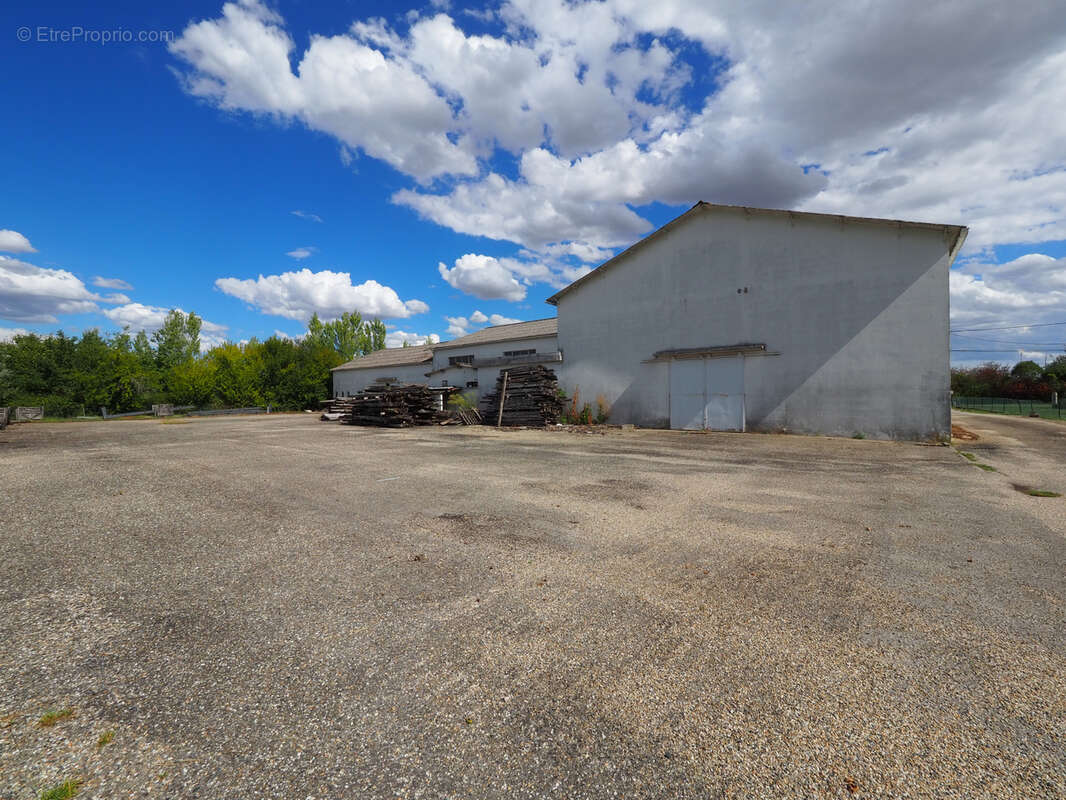 Commerce à MARMANDE
