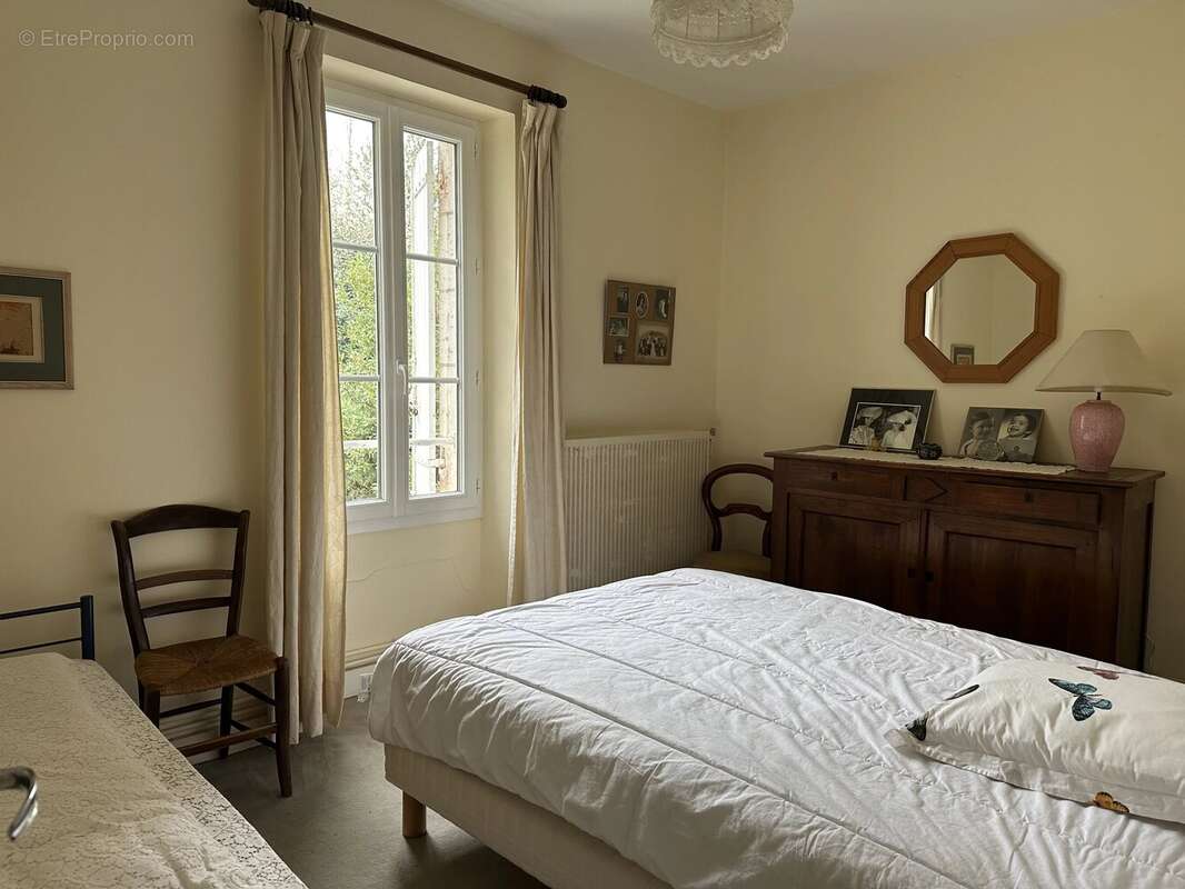 Maison à SAINT-AULAYE