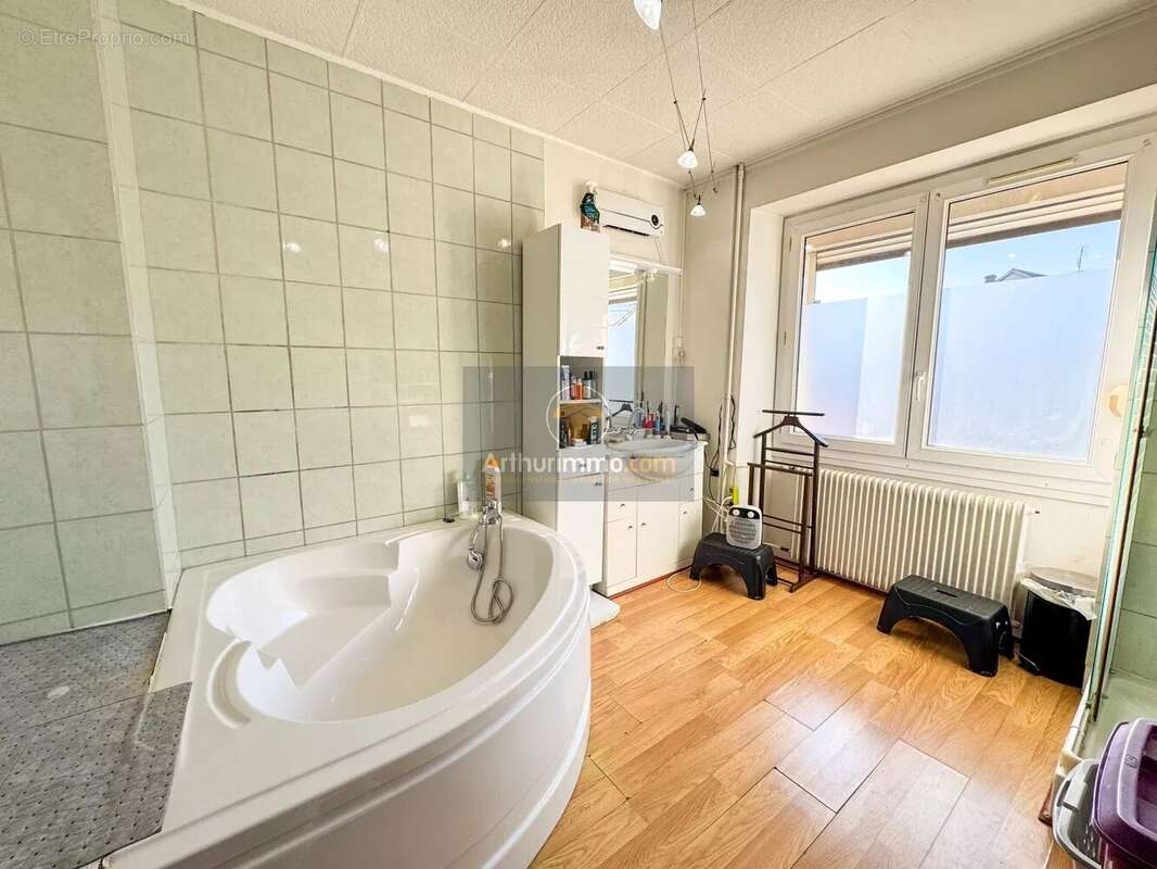 Appartement à ORVILLE