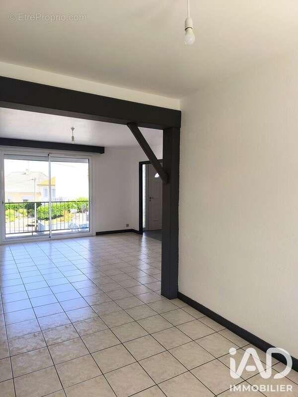 Maison 94 m² à Cerizay  - photo 7