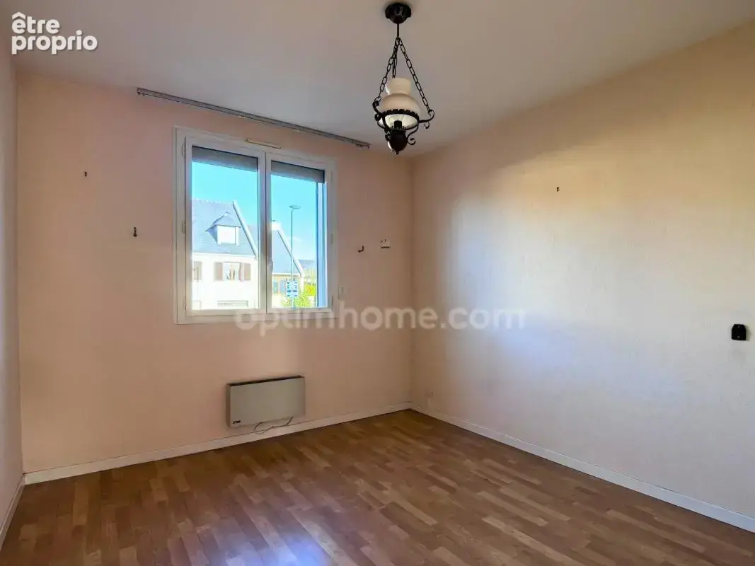 Maison familiale 6 ch jardin, garage double, DPE D, commodités à pied, gare 15 min - photo 7