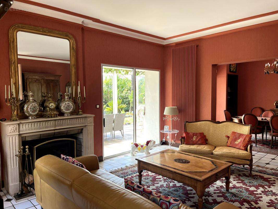 Maison à SAINT-ANDRE-DE-CUBZAC