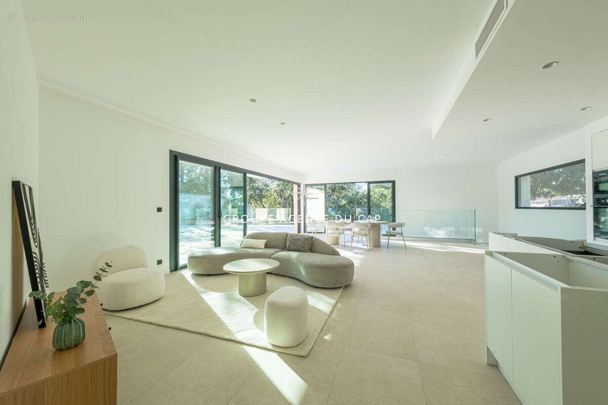 Maison à SAINT-RAPHAEL