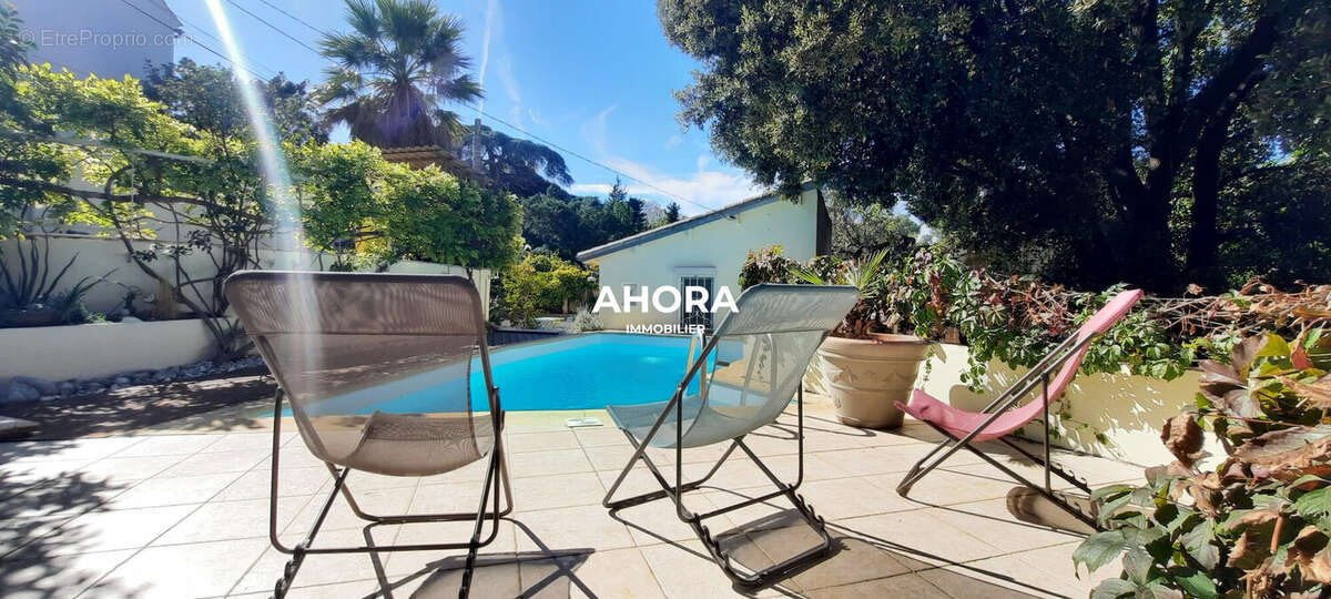 Maison à MARSEILLE-9E