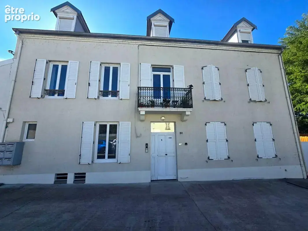 Immeuble Saint Yorre - photo 13