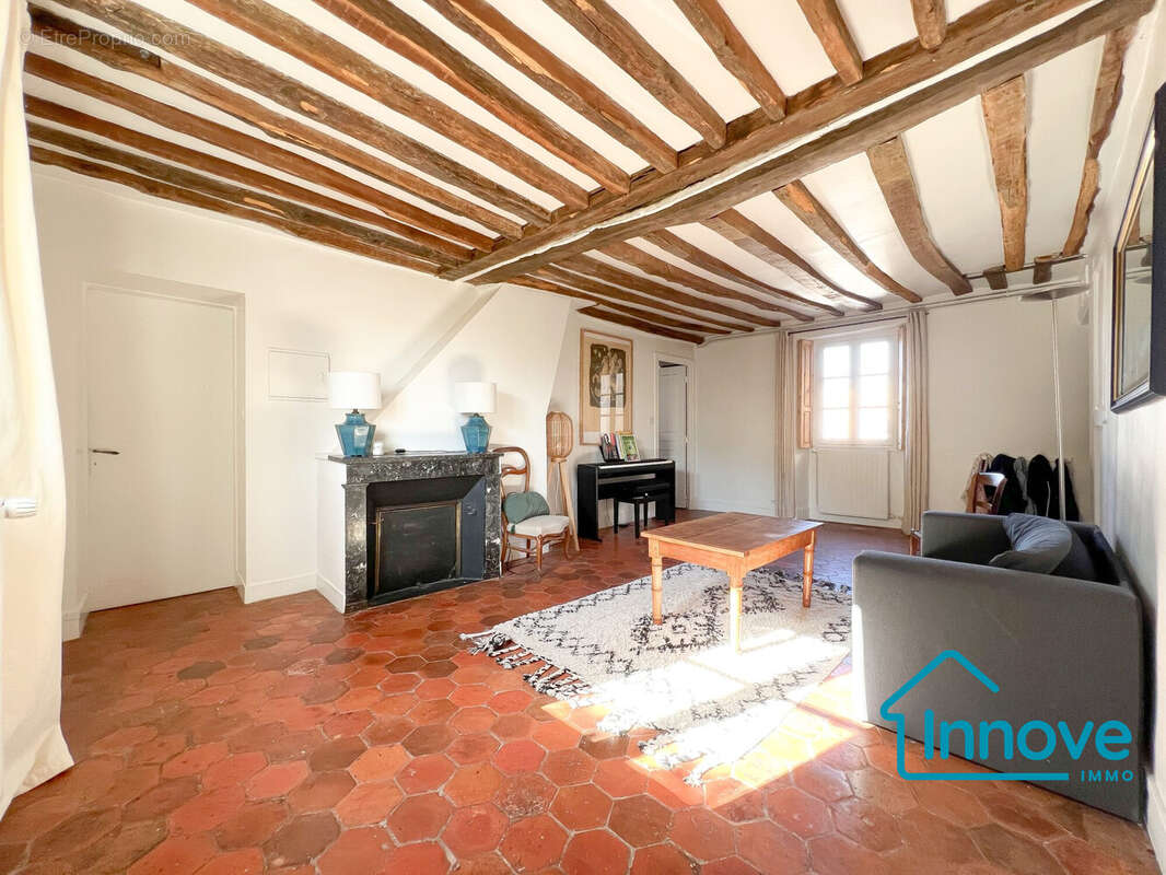 Appartement à VERSAILLES