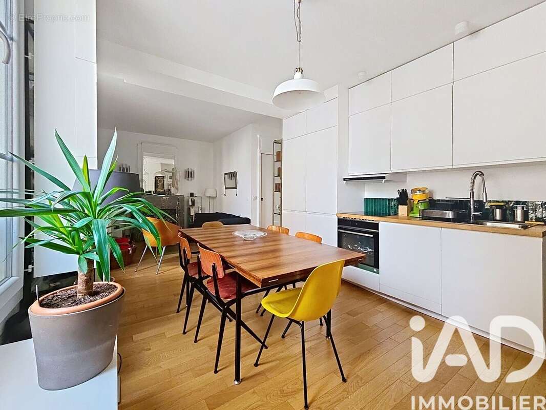 Photo 3 - Appartement à PARIS-10E