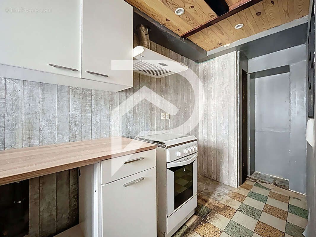 Maison à AIGUEFONDE