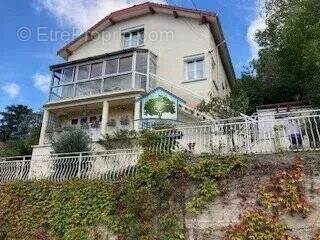 Maison à LA RICAMARIE