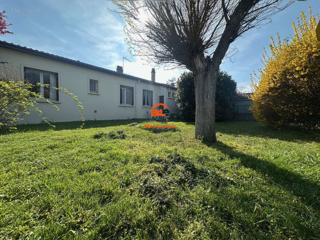 Maison à PONT-DU-CHATEAU