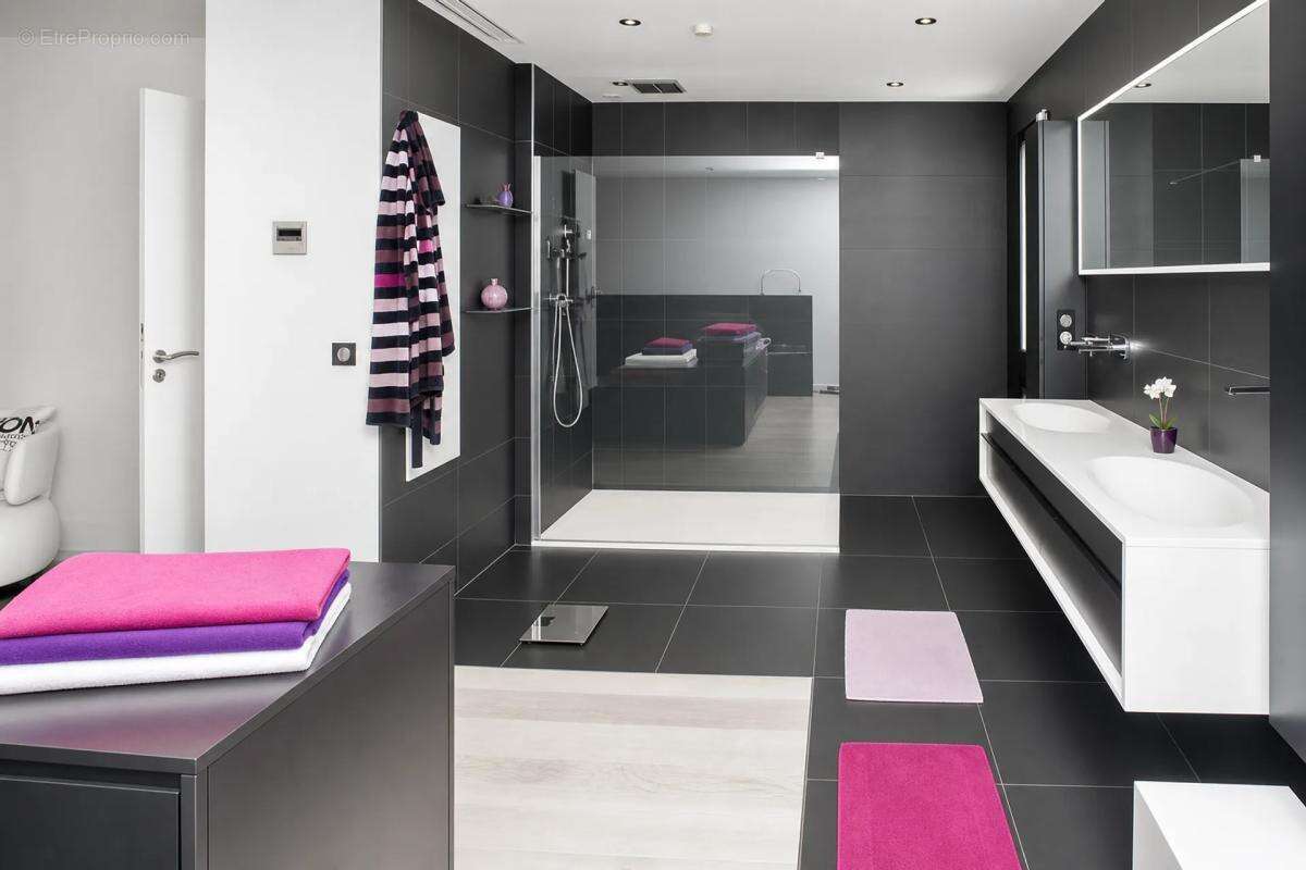 Maison à PRINGY