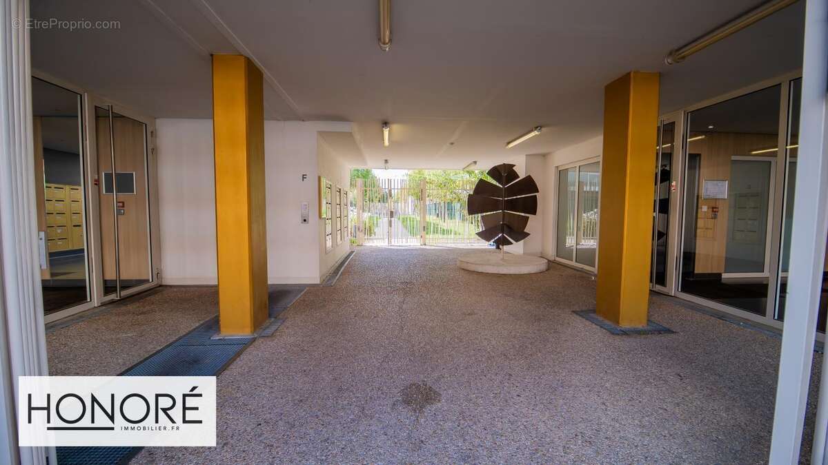 Appartement à NANTERRE