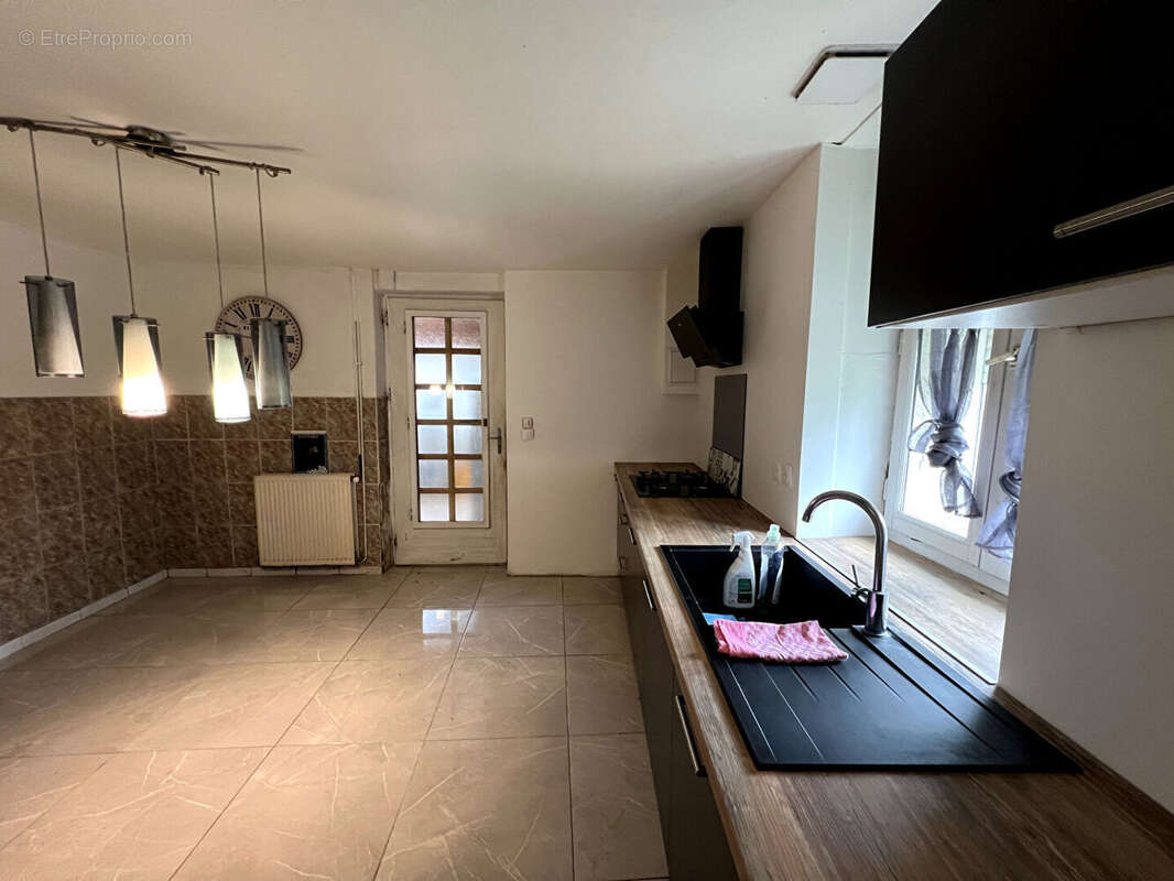 Maison à CASTELMORON-SUR-LOT