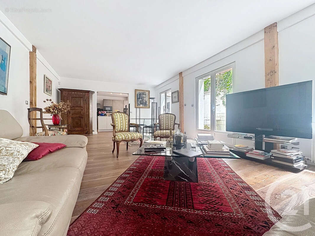 Maison à PARIS-12E