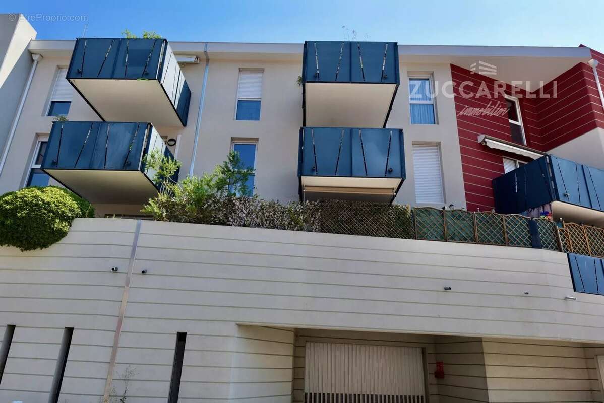 Appartement à SAINT-MARTIN-DU-VAR