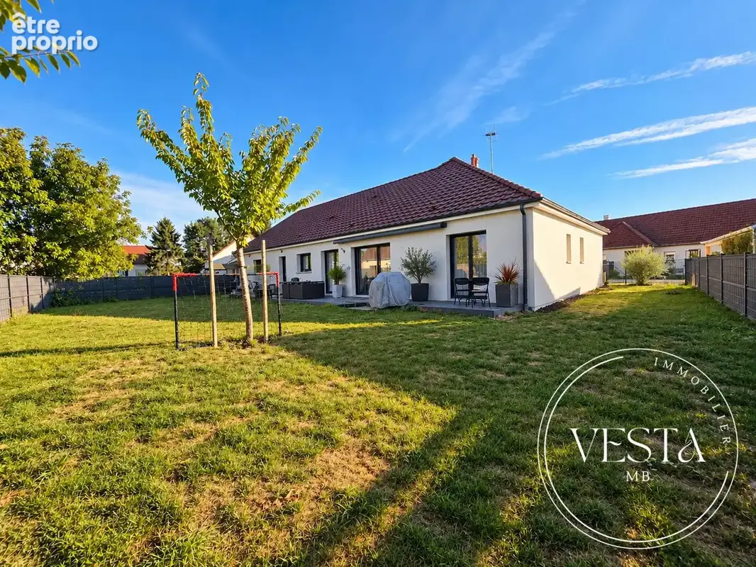 Maison 5 pièces 123 m² à vendre à Remilly-Sur-Tille (21560) - photo 1