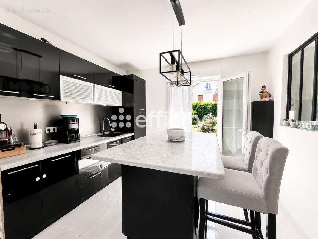 Maison 180 m² à Montgeron  - photo 4