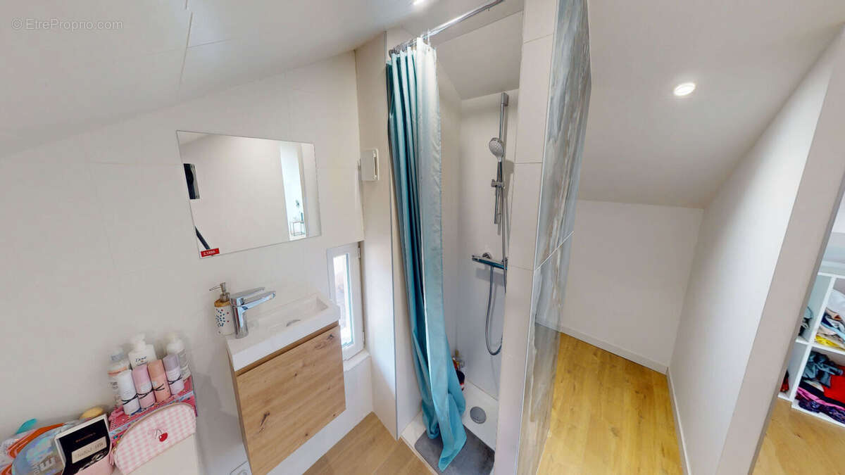 Maison à VILLARD-BONNOT