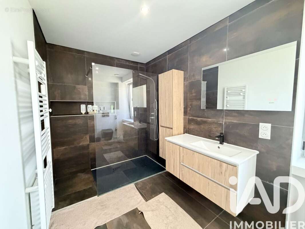 Photo 8 - Maison à VERT-LE-PETIT