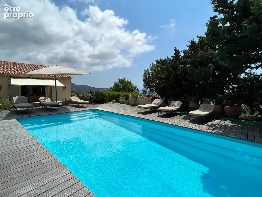 Villa vue mer et terrain constructible – 83230 Bormes les Mimosas - photo 7