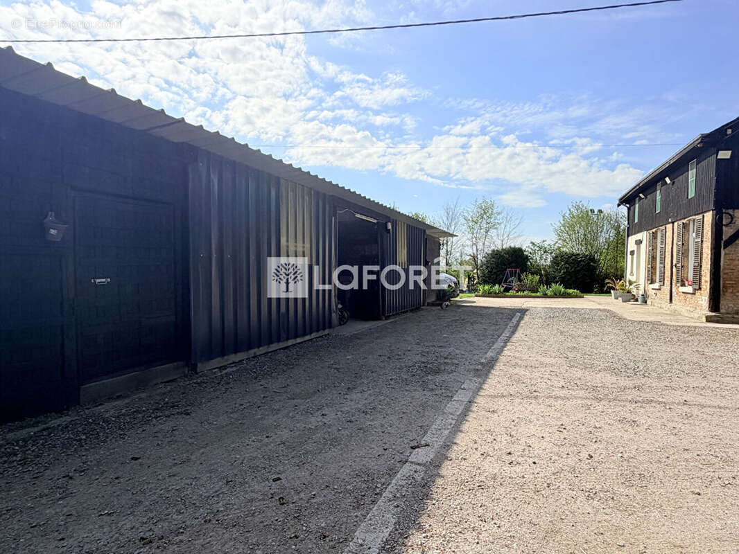 Maison à CHUFFILLY-ROCHE