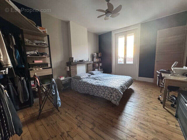 Photo 5 - Maison à LE CHAMBON-FEUGEROLLES