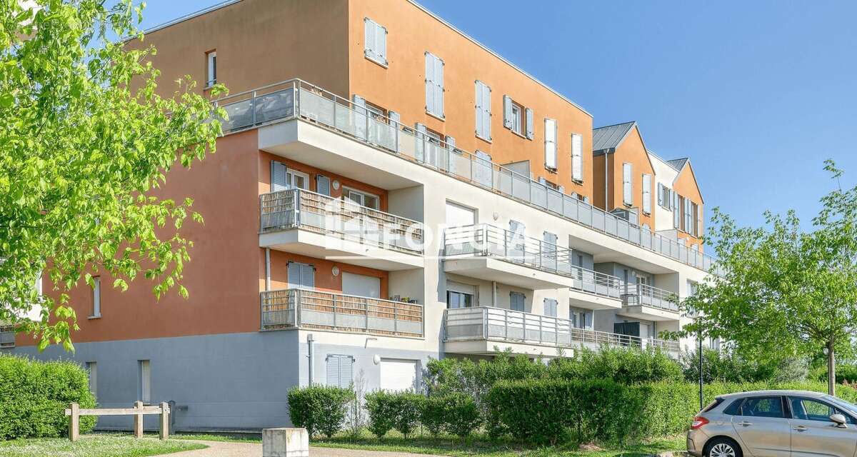 Appartement à LIEUSAINT