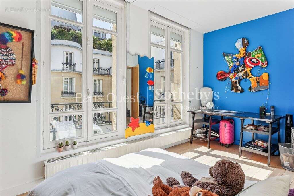 Maison à PARIS-16E