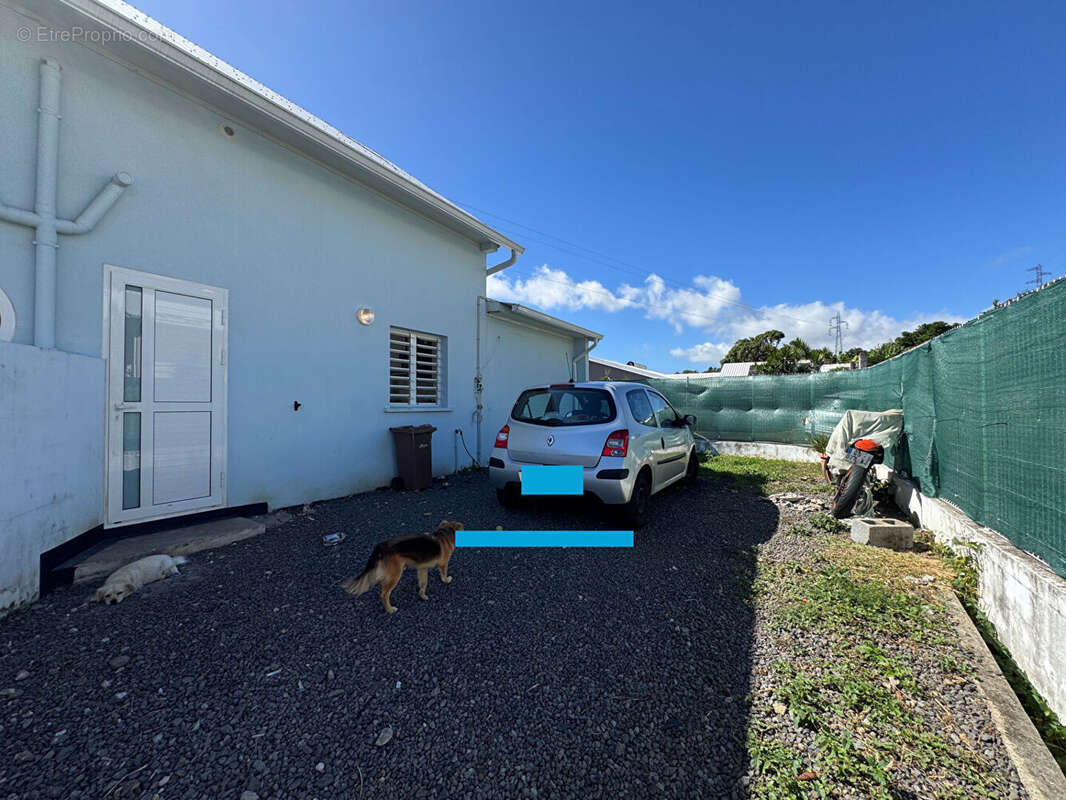 Maison à SAINT-DENIS