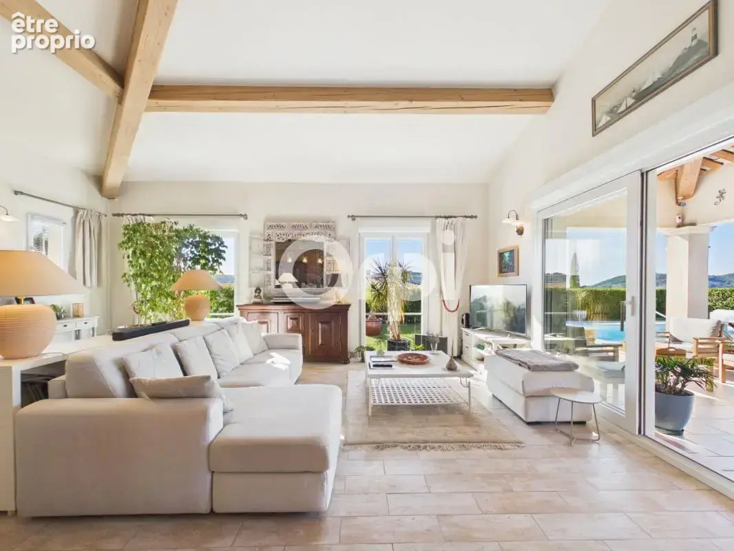 Maison - plain pied - 2 chambres - piscine - photo 3