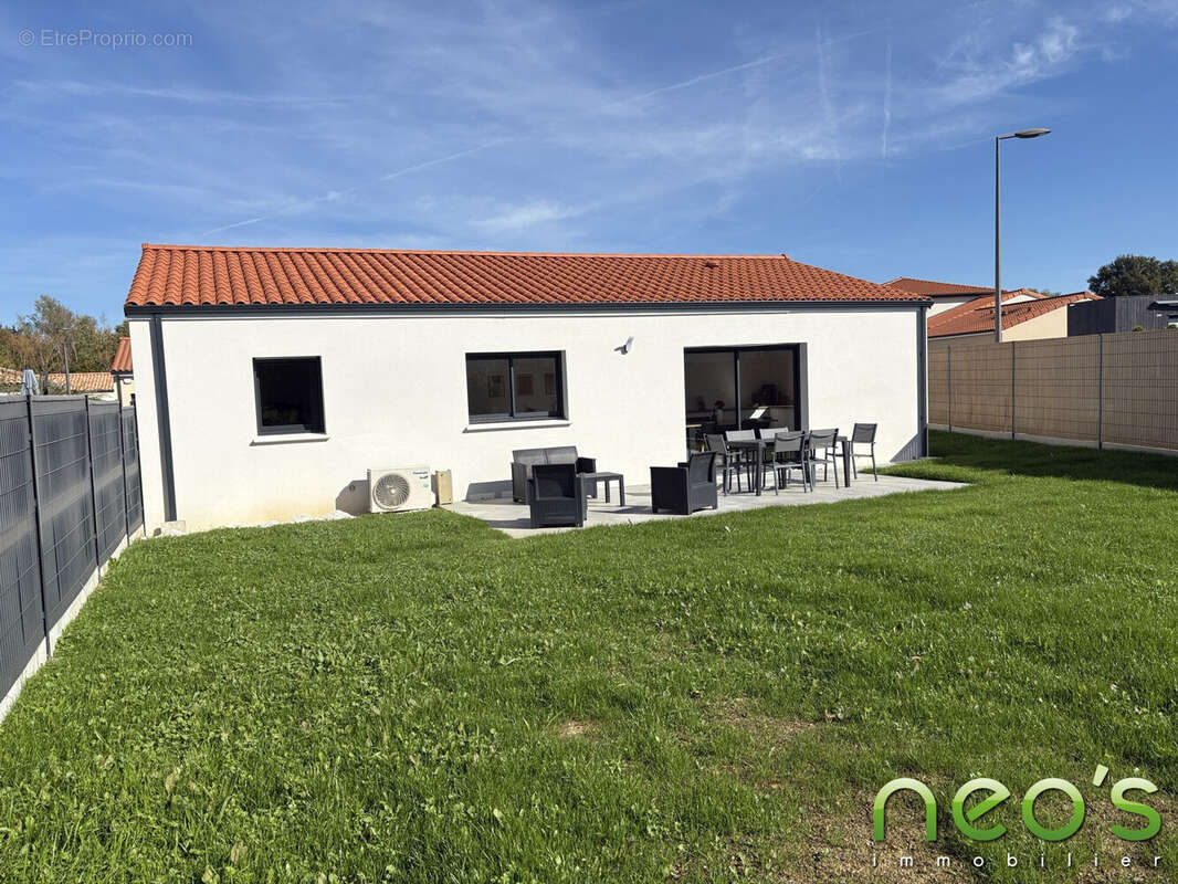 Maison à LA RENAUDIERE