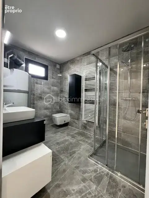 Maison familiale moderne, 140m2 habitable, 5 chambres, terrain 539m2 - photo 7