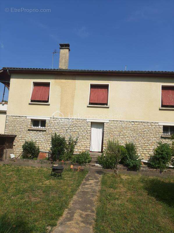 Maison de ville -  5 pièces -114 m2 - Terrain de 841 m2 - photo 5