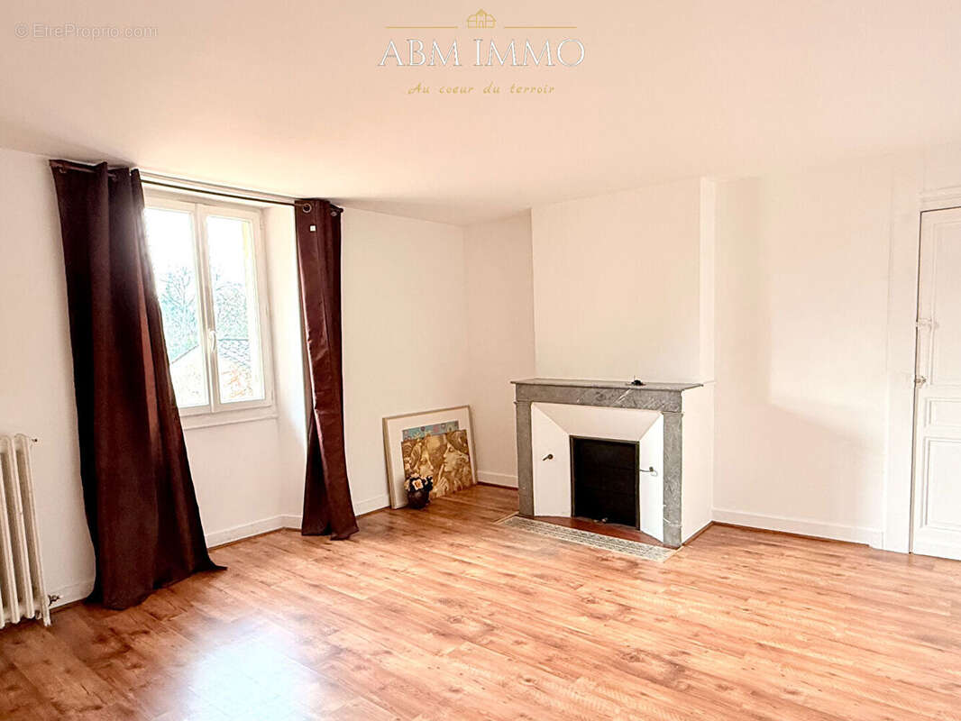 Maison à PORT-SAINTE-FOY-ET-PONCHAPT