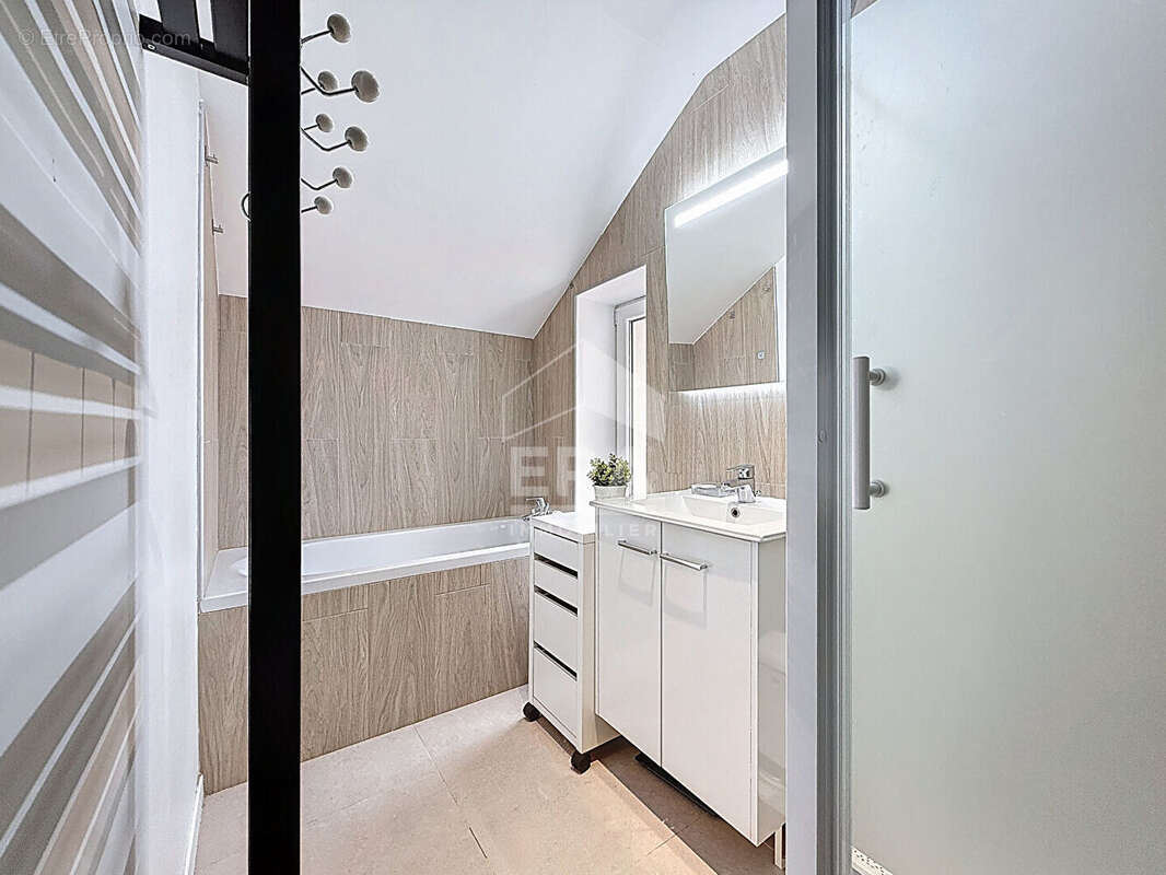 Maison à BOUTERVILLIERS