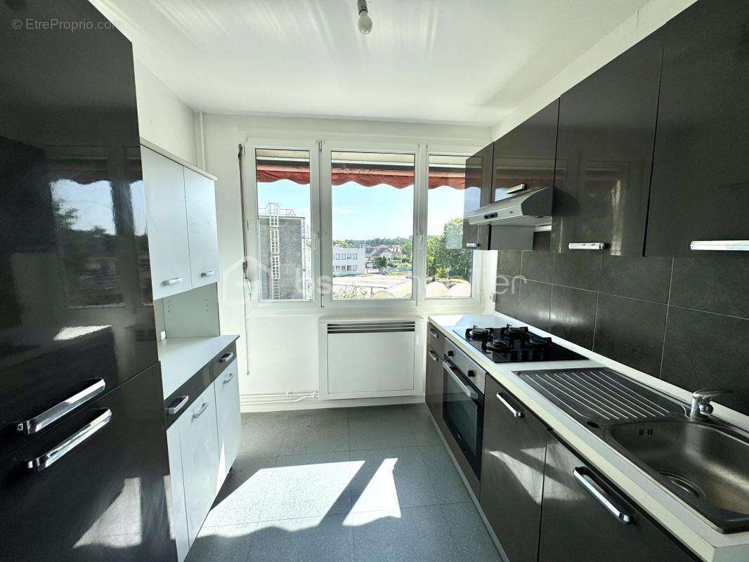 Appartement à SAINT-AUBIN-LES-ELBEUF